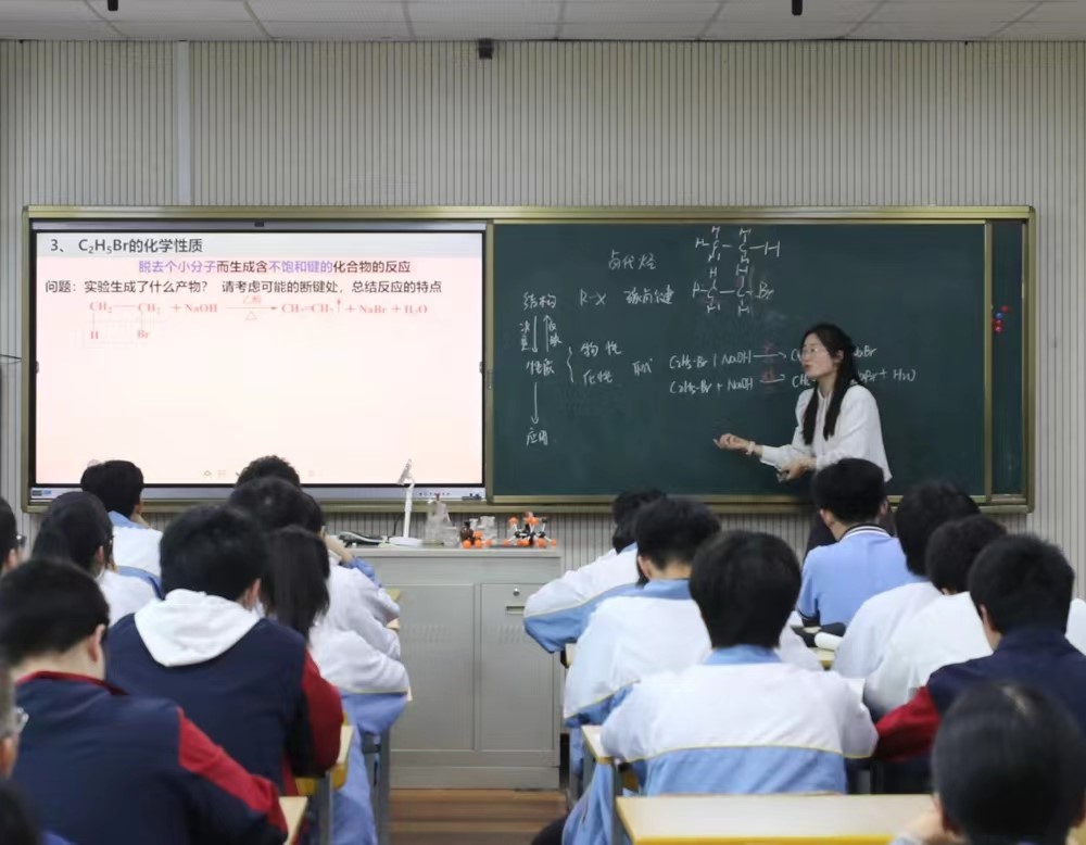 a9c27ca9570d5142cf85484eab9834f